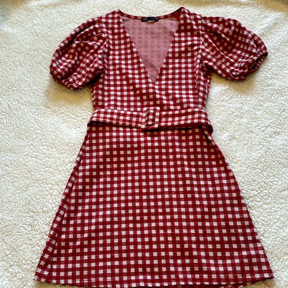 Zara plaid dress, V neck, mini with belt